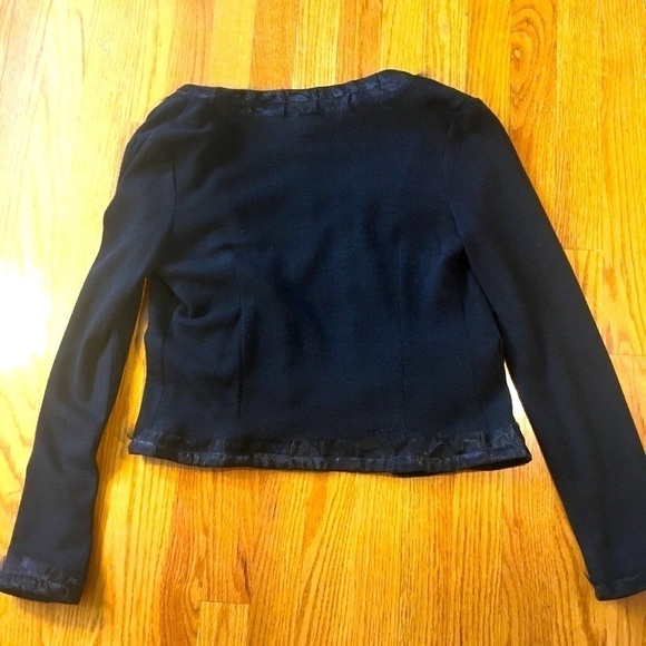 Dolce and Gabbana Women's Vintage Sweater​ - Picture 2 of 8